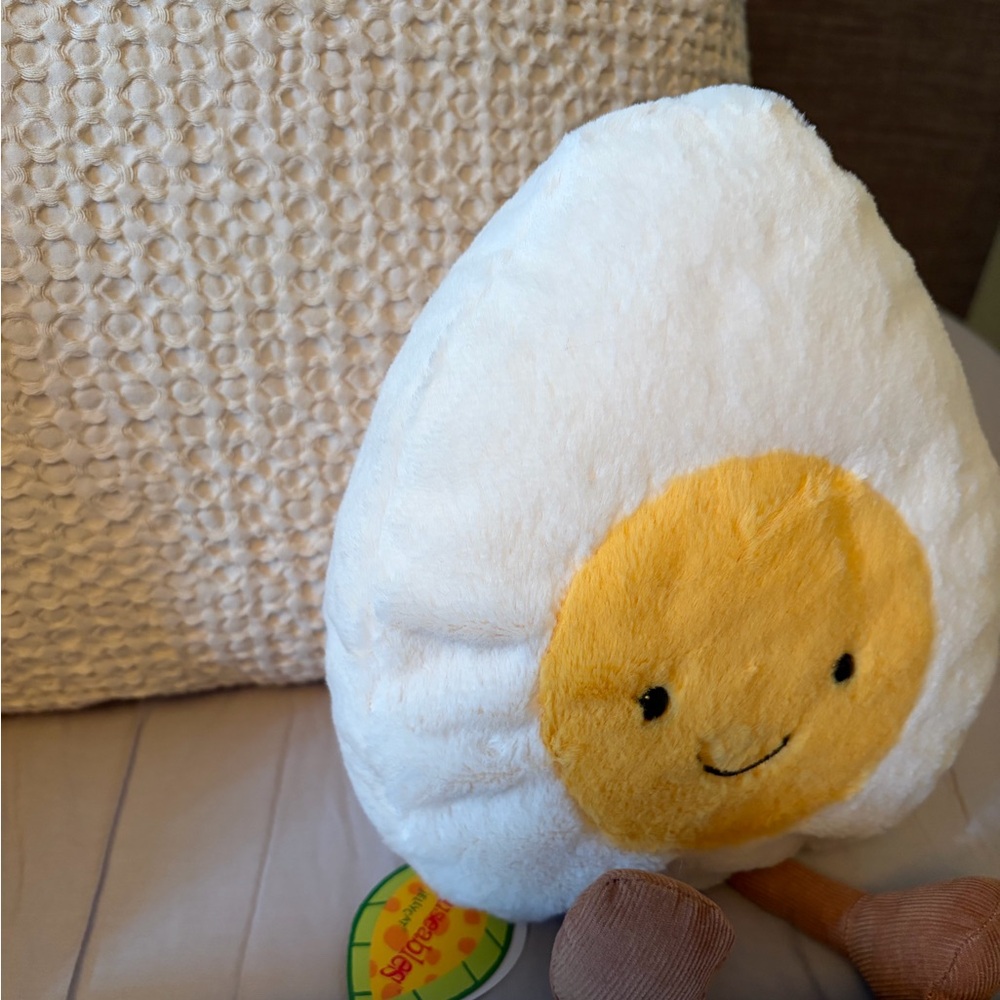 Amuseables Hard Boiled Egg 9’ - Picture 5 of 7